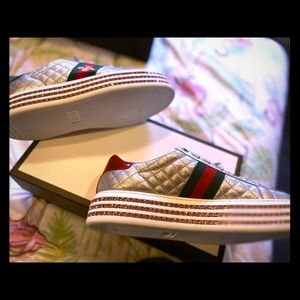 Gucci Ace Embroidered Crystal  I’d accept 930!